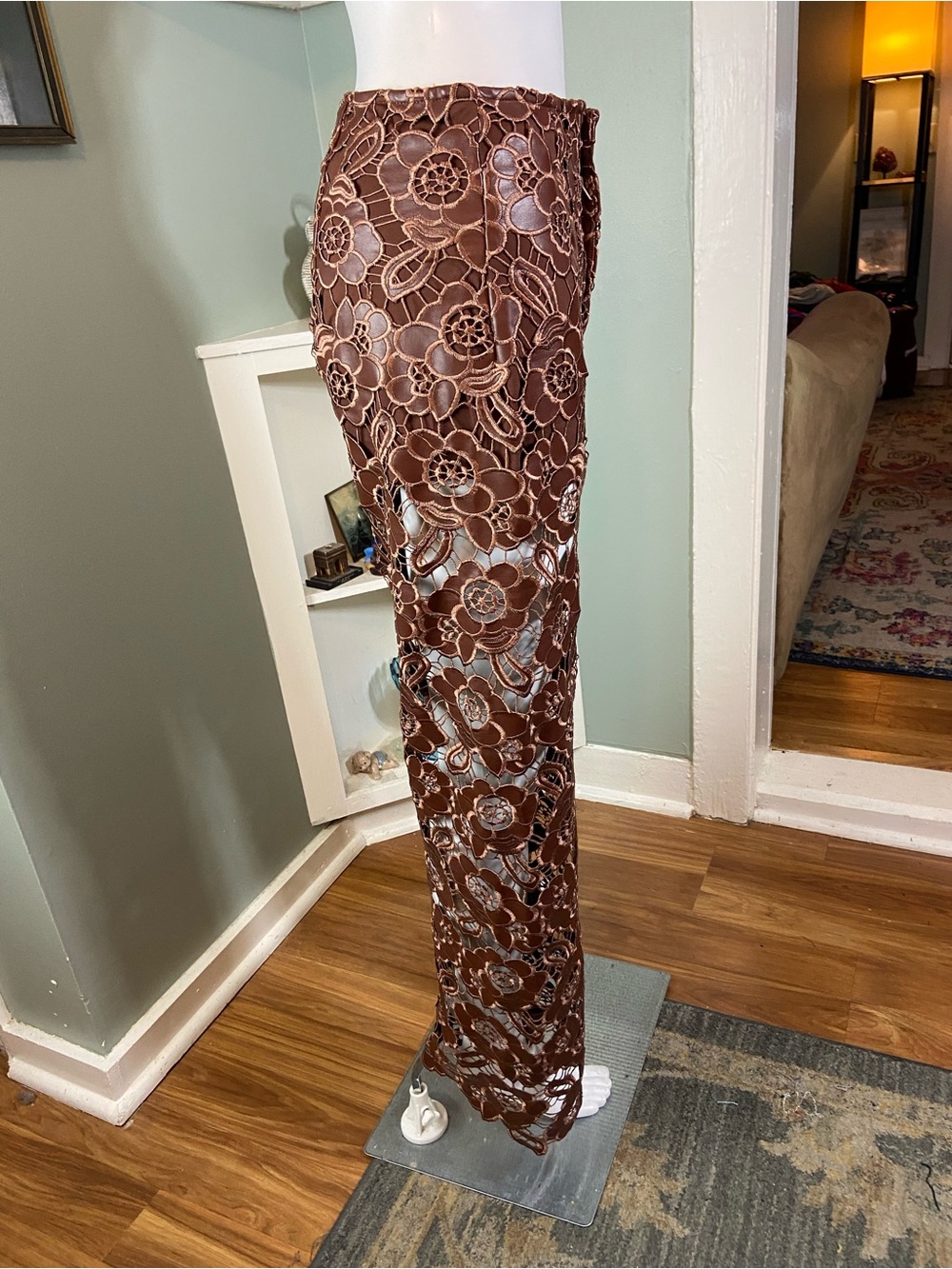 Anthropologie Faux Leather Lace Brown Floral Pants Sheer Embroidered Size 4 [CH] - Picture 8 of 13